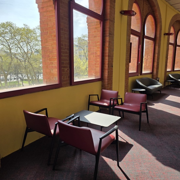 Lounge and Networking Area